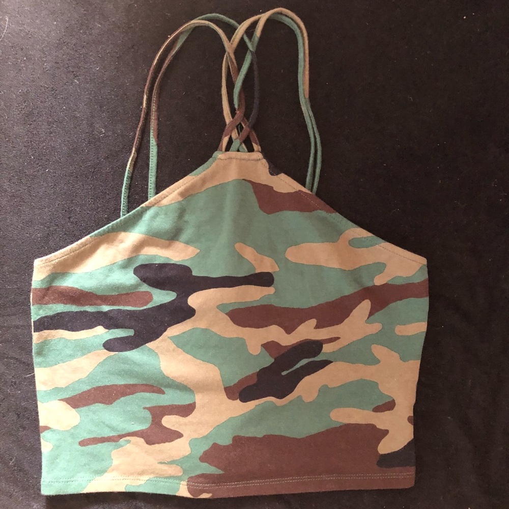 Forever 21- Camo Crop Top// 2 for 7$